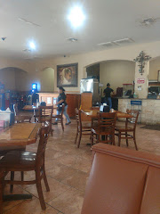 Grill near Pearsall Inn and Suites